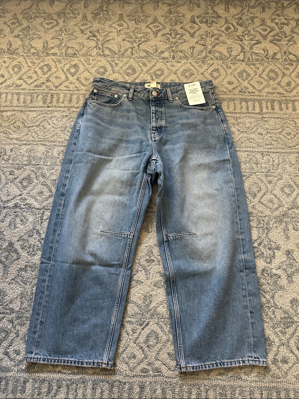 Madewell The Curvy Darted Barrel-Leg Jean size 29P NWT